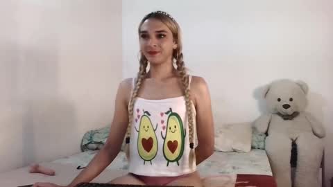 Britney online show from 09-12-25, 07:58