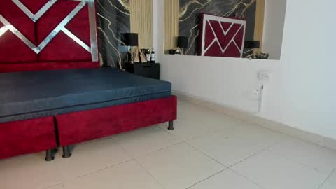 BritneySweet  online show from 10-08-25, 09:23