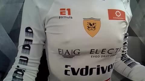 Snapshot of britneyxkittens chatting on 11-16-25, 04:18 BritneyxKittens online show from 11-16-25, 04:18