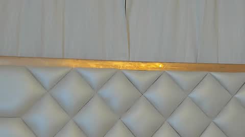 Brittany  online show from 10-22-25, 02:23