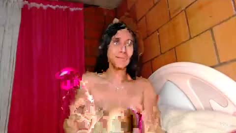 Snapshot of brittany_tempation97 chatting on 03-10-25, 01:56 Julieth Sofa Rincn Amador online show from 03-10-25, 01:56