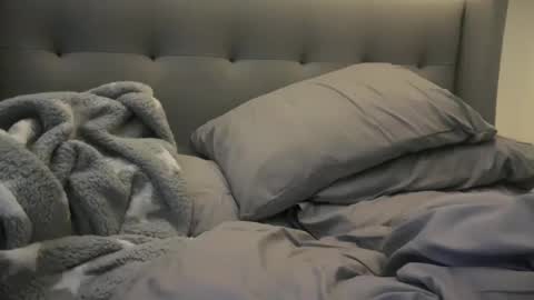 Broke 4 Blake online show from 10-06-25, 10:45