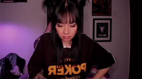 Laura online show from 01-06-26, 11:07