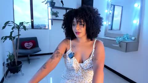 Snapshot of bronzetease chatting on 10-23-25, 07:45 JOIN MY CHANNEL ON TELEGRAM online show from 10-23-25, 07:45