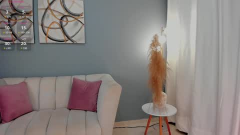 Brooke Miller online show from 12-18-24, 01:05