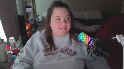 Snapshot of brookenicole3 chatting on 02-08-26, 05:49 Madam Brooke online show from 02-08-26, 05:49