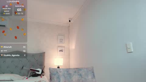 Brook Loves online show from 10-16-25, 07:42