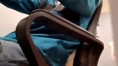 Snapshot of broski2002633810 chatting on 02-27-25, 04:53 broski2002633810 online show from 02-27-25, 04:53