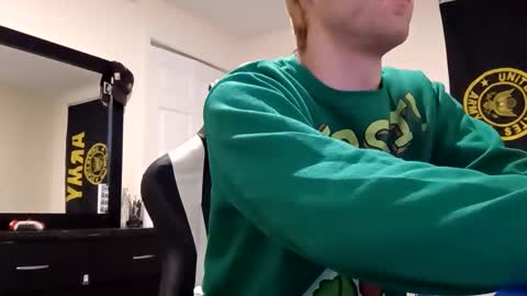 Snapshot of broski2002633810 chatting on 11-04-25, 06:12 broski2002633810 online show from 11-04-25, 06:12