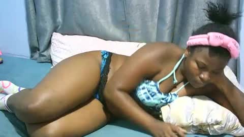 nicole online show from 02-25-25, 09:02