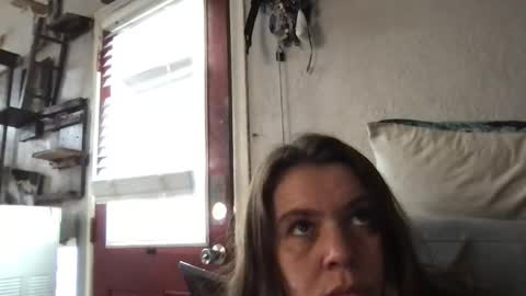 Snapshot of browneyedlady88 chatting on 11-27-25, 03:47 browneyedlady88 online show from 11-27-25, 03:47