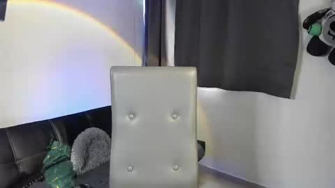 miss muller online show from 02-19-25, 09:47