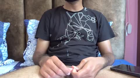 Snapshot of brownie_cake chatting on 09-28-25, 05:24 brownie_cake online show from 09-28-25, 05:24