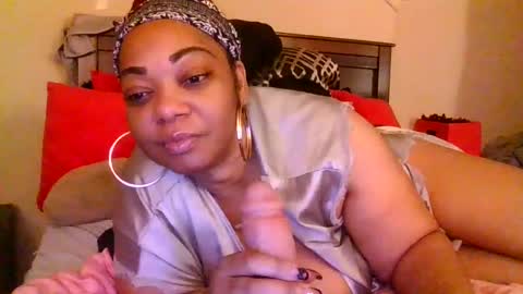 brownroundrenee online show from 02-17-25, 11:02