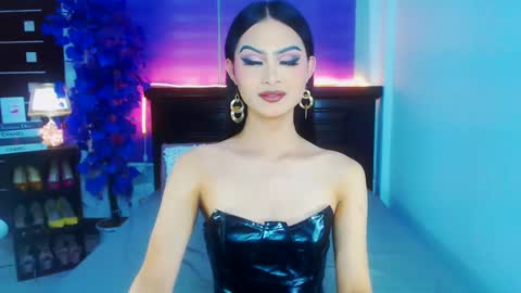 Roberta  GODDESS OF PLEASURE AND SEXUALDESIRE   online show from 12-18-24, 11:02