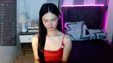 Roberta  GODDESS OF PLEASURE AND SEXUALDESIRE   online show from 02-14-26, 05:48