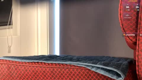 Brsrkr online show from 10-18-25, 07:31