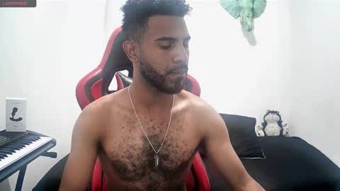 Snapshot of bruce_1111 chatting on 11-20-25, 08:30 bruce_1111 online show from 11-20-25, 08:30