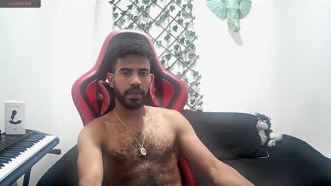 Snapshot of bruce_1111 chatting on 11-29-25, 08:23 bruce_1111 online show from 11-29-25, 08:23