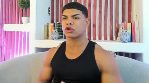 bruce_stroud online show from 10-04-25, 10:57