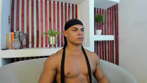 bruce_stroud online show from 10-30-25, 02:57