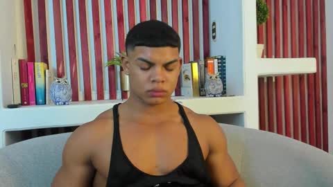 bruce_stroud online show from 11-05-25, 02:55