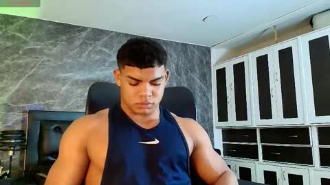 bruce_stroud online show from 11-11-25, 03:17