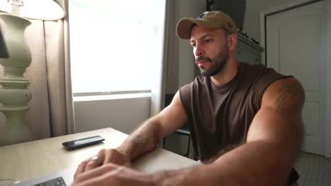 Snapshot of brucestryker chatting on 11-02-25, 02:41 onlyfans BRUCESTRYKER online show from 11-02-25, 02:41