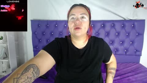 Bruja SCarlata online show from 12-17-24, 10:55