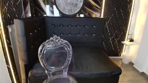 Bruja SCarlata online show from 11-08-25, 10:15