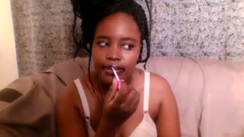 brunette_naturalbeauty online show from 01-16-26, 07:40