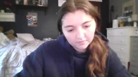 brunettebaby040 online show from 11-10-25, 07:13