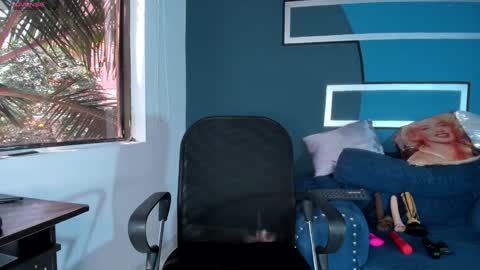 brunette online show from 01-21-25, 04:05