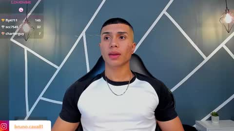 Snapshot of bruno_cavalli chatting on 02-14-26, 05:21 BRUNNO online show from 02-14-26, 05:21