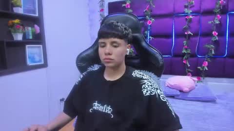 Snapshot of bruno_cruz chatting on 11-12-25, 02:34 Bruno Cruz online show from 11-12-25, 02:34