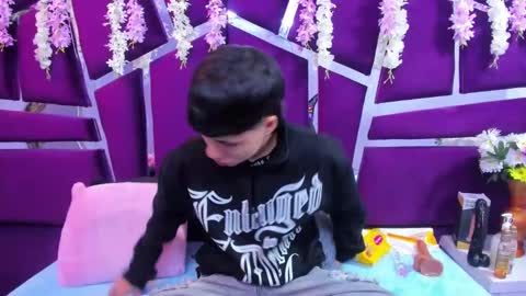 Snapshot of bruno_cruz chatting on 11-16-25, 02:39 Bruno Cruz online show from 11-16-25, 02:39