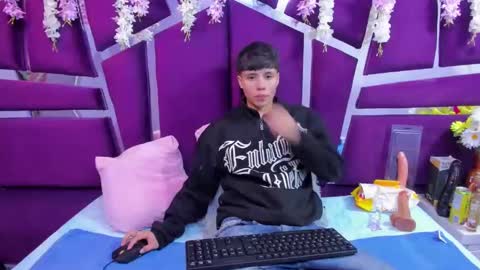 Bruno Cruz online show from 11-23-25, 02:22