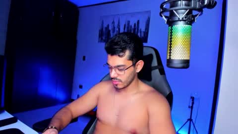 Bruno online show from 01-12-25, 05:03