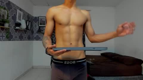 Snapshot of bruno_snow chatting on 11-06-25, 04:13 bruno_snow online show from 11-06-25, 04:13