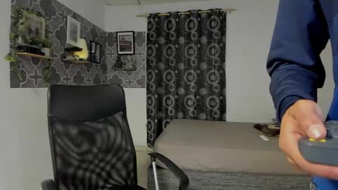 bruno_snow online show from 01-08-26, 04:04