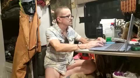 Steve... aka SkinnieDippin aka TimberTramp online show from 03-24-26, 05:12