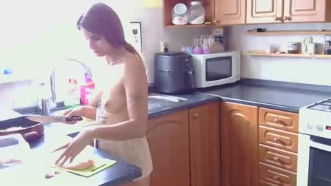 Snapshot of brutecia chatting on 09-14-25, 08:24 brutecia online show from 09-14-25, 08:24