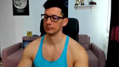 Snapshot of brutusk1 chatting on 03-10-26, 07:24 Brutus K online show from 03-10-26, 07:24