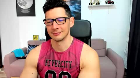 Snapshot of brutusk1 chatting on 03-12-26, 08:09 Brutus K online show from 03-12-26, 08:09