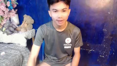 Snapshot of bry_cumxx chatting on 04-13-26, 06:08 bryan online show from 04-13-26, 06:08