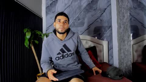 Bry Dalton online show from 11-14-25, 04:33