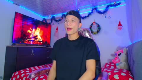 Snapshot of bryam_hot chatting on 12-07-24, 01:36 BRYAM INDEPENDENT MODEL online show from 12-07-24, 01:36