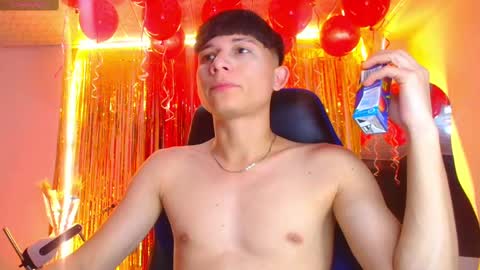 Snapshot of bryam_hot chatting on 09-23-25, 09:51 BRYAM INDEPENDENT MODEL online show from 09-23-25, 09:51