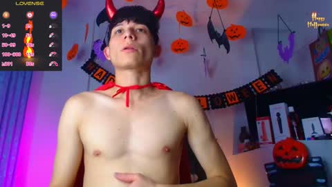 Snapshot of bryam_hot chatting on 10-26-25, 02:28 BRYAM INDEPENDENT MODEL online show from 10-26-25, 02:28