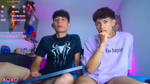 Snapshot of bryam_hot chatting on 11-28-25, 01:19 BRYAM INDEPENDENT MODEL online show from 11-28-25, 01:19